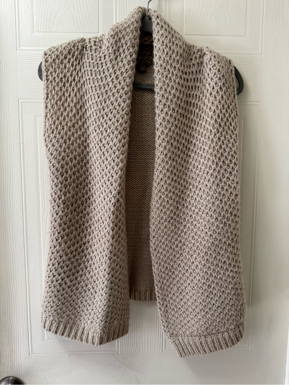 J. Jill Open-Front Chunky Knit Vest in Taupe